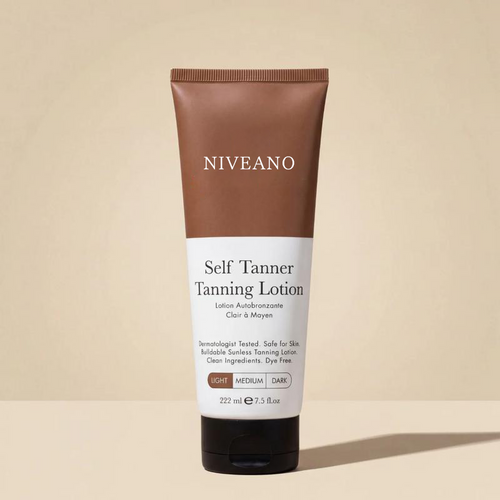 Niveano™ Monthly Glow Self-Tanning Body Lotion